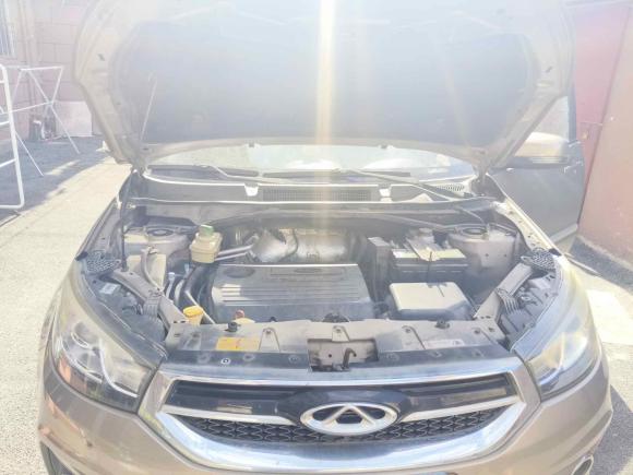 [上海·皖B] 二手奇瑞瑞虎32015款 1.6L 手动智尚运动版