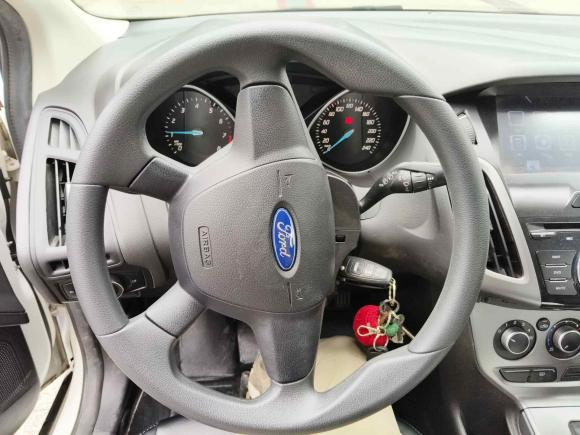 [无锡·鄂A] 二手福特福克斯2012款 两厢 1.6L 自动舒适型