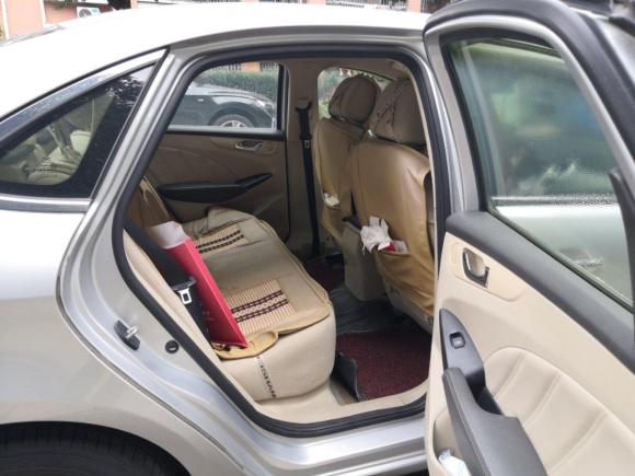 [无锡·苏B] 二手奇瑞艾瑞泽72013款 1.6L 手动致领版