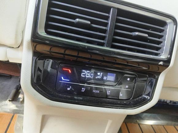 [济南·鲁A] 二手大众威然2022款 380TSI 尊贵版