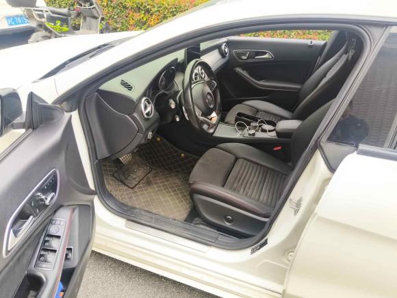 [上海·沪C] 二手奔驰奔驰CLA2018款 CLA 220 4MATIC