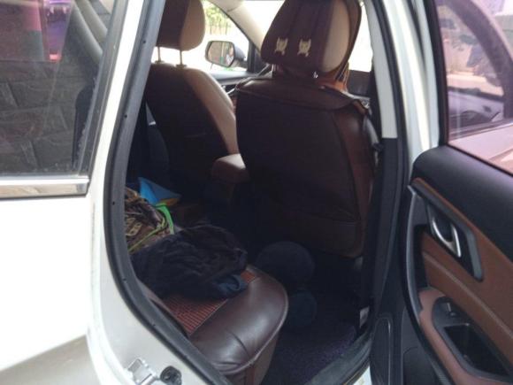 [杭州·浙C] 二手奔腾奔腾X402018款 网红版 1.6L 手动豪华型