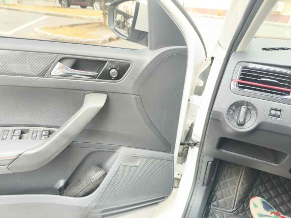 [上海·沪C] 二手大众桑塔纳2017款 浩纳 1.6L 自动舒适版