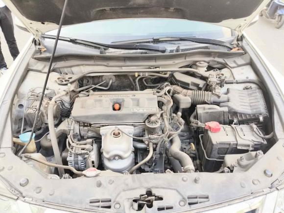 [成都·川A] 二手本田思铂睿2013款 2.0L 尊贵版