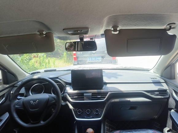 [南京·苏A] 二手五菱汽车五菱宏光S32019款 1.5L 手动标准型 国VI