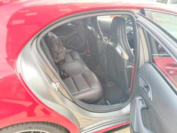 [成都·川G] 二手奔驰奔驰A级AMG2016款 AMG A 45 4MATIC 冠军版