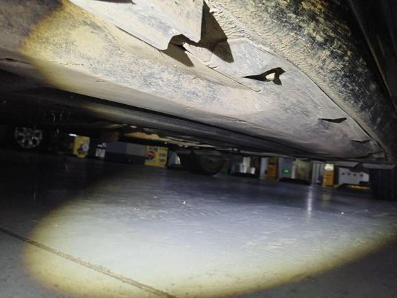 [芜湖·粤A] 二手奥迪奥迪A6L2011款 2.0 TFSI 自动标准型