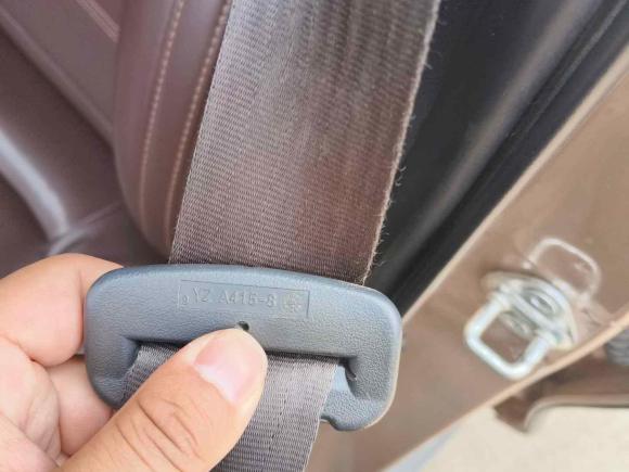 [青岛·鲁B] 二手野马汽车野马EC702016款 电动版