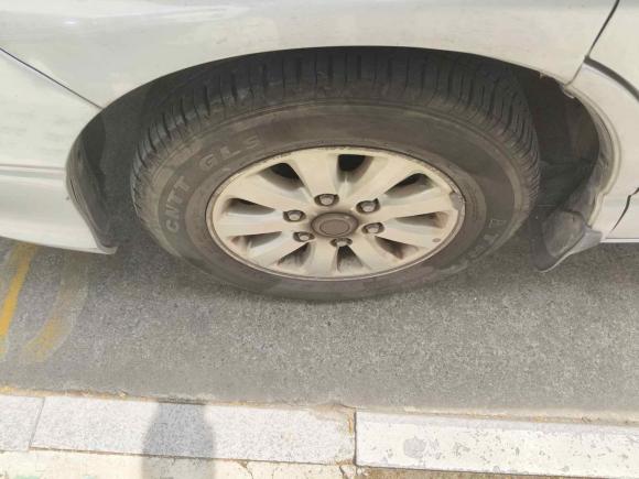 [上海·沪A] 二手金杯阁瑞斯2013款 2.0L智领标准型9座 全运纪念版国四9座