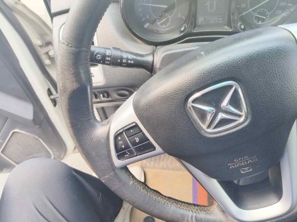 [杭州·赣E] 二手驭胜驭胜S3502014款 2.4T 自动两驱柴油豪华天窗版5座