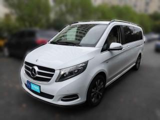 奔驰奔驰V级2016款V260L尊贵加长版