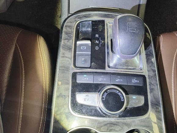[武汉·鄂A] 二手比亚迪唐新能源2015款 2.0T 四驱旗舰型