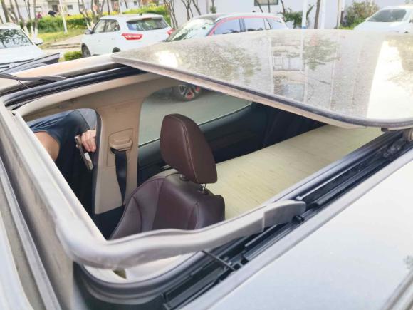 [青岛·鲁U] 二手魏牌魏牌 VV62018款 2.0T 两驱超豪型 国V