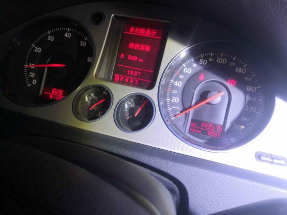 [上海·沪K] 二手大众迈腾2011款 1.8TSI DSG豪华型