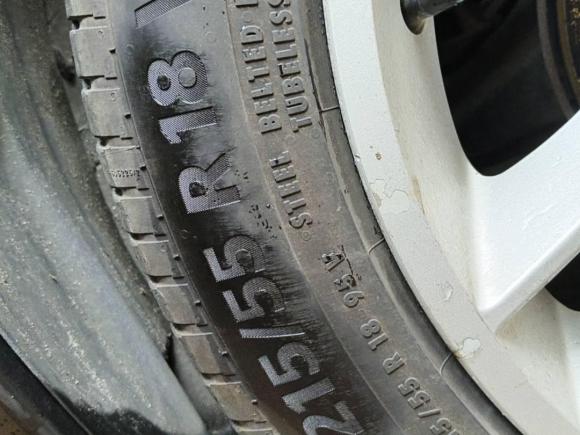 [佛山·粤Y] 二手Jeep指南者2013款 2.4L 四驱豪华版