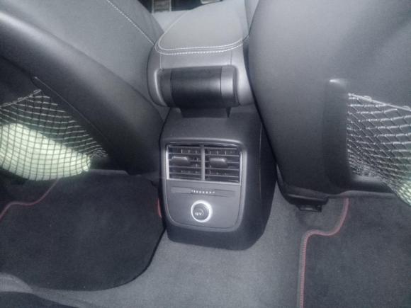 [上海·沪E] 二手奥迪奥迪S32017款 改款 S3 2.0T Limousine