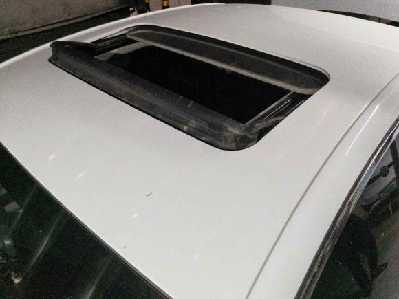 [济南·鲁A] 二手别克威朗2017款 三厢 15S 自动领先型