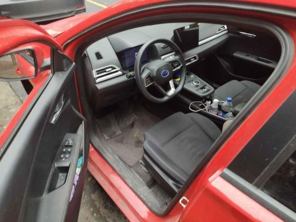 [无锡·苏B] 二手比亚迪比亚迪e22021款 舒适型