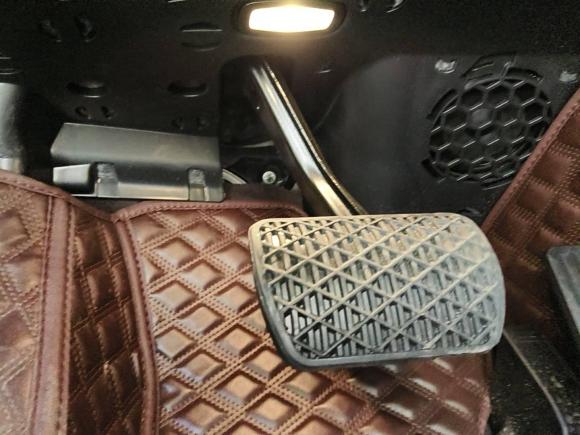 [北京·津A] 二手奔驰奔驰E级2023款 E 300 L 时尚型