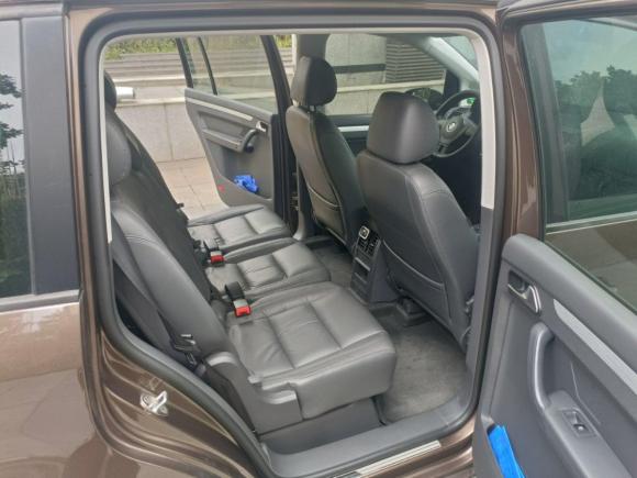 [上海·沪C] 二手大众途安2013款 1.4T DSG舒适版5座