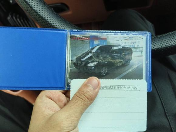 [温州·浙C] 二手奔驰唯雅诺2010款 2.5L 尊贵版