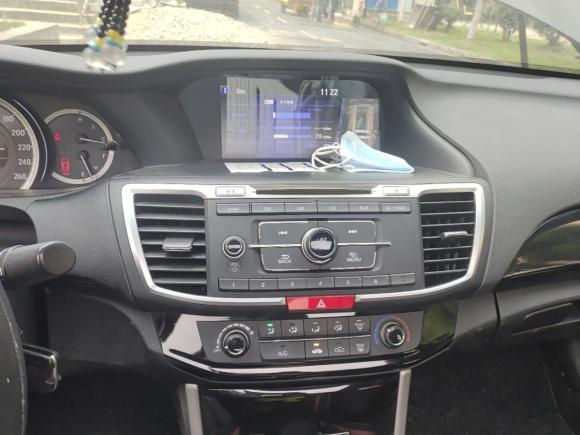 [上海·湘J] 二手本田雅阁2016款 2.0L 舒适版