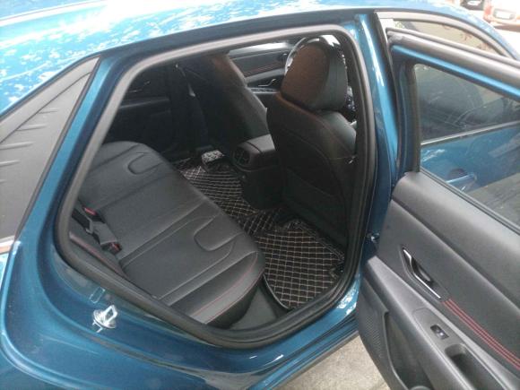 [成都·川G] 二手现代伊兰特2022款 240TGDi DCT LUX尊贵版