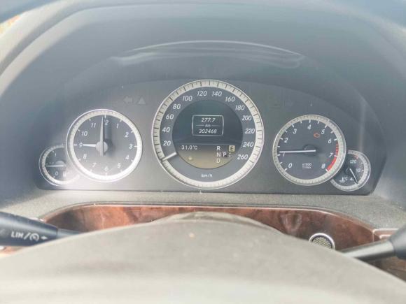 [无锡·苏B] 二手奔驰奔驰E级2012款 E 300 L 优雅型