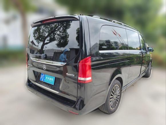 [上海·沪D] 二手奔驰奔驰V级2018款 V 260 L 尊贵加长版 国V