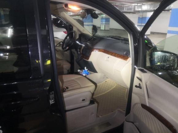 [佛山·粤E] 二手奔驰唯雅诺2011款 2.5L 尊贵版