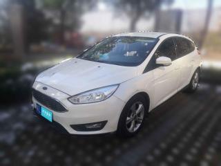 福特福克斯2017款两厢1.6L手动舒适型智行版