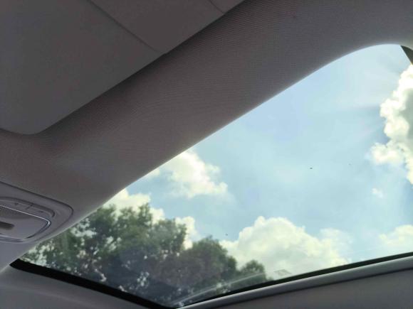 [上海·沪A] 二手飞凡汽车飞凡ER62021款 新动版 620km 智行版