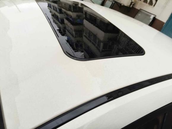 [常州·苏D] 二手荣威荣威3602015款 1.5L 自动豪华版