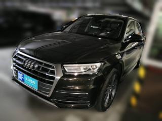 奥迪奥迪Q5L2020款 40 TFSI 荣享进取型「深圳二手车」「天天拍车」