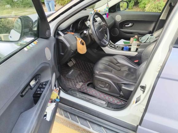 [无锡·苏B] 二手路虎揽胜极光2013款 2.0T 5门耀动版