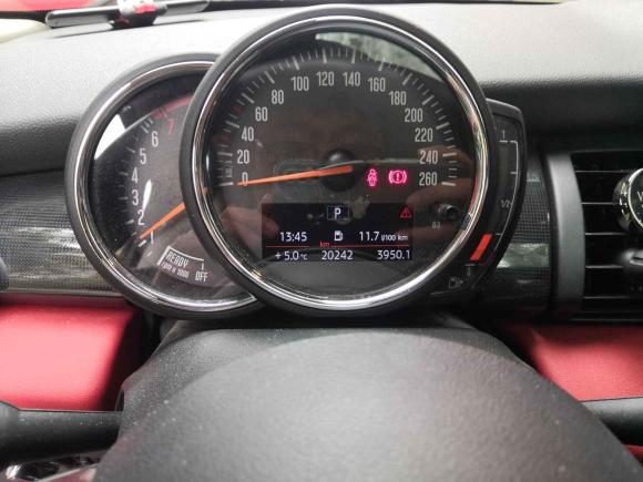 [青岛·鲁B] 二手MINIMINI2019款 1.5T COOPER 艺术家