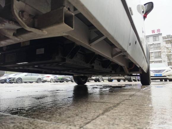 [湖州·苏E] 二手福田智蓝精灵E72023款 纯电动厢式运输车 平顶2座 亿纬锂能46.36kWh