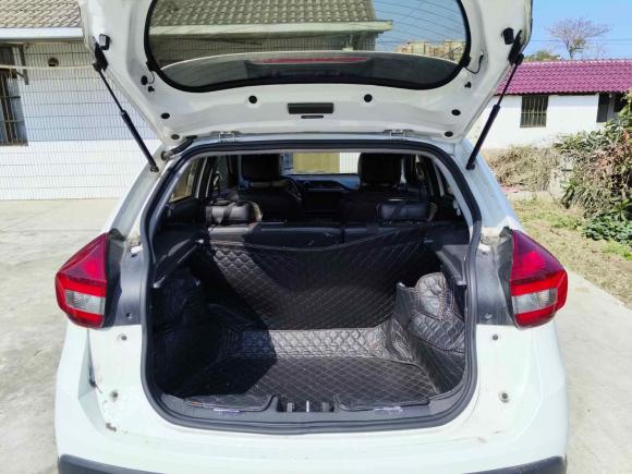 [南通·贵J] 二手奇瑞瑞虎3x2018款 1.5L 手动精英版