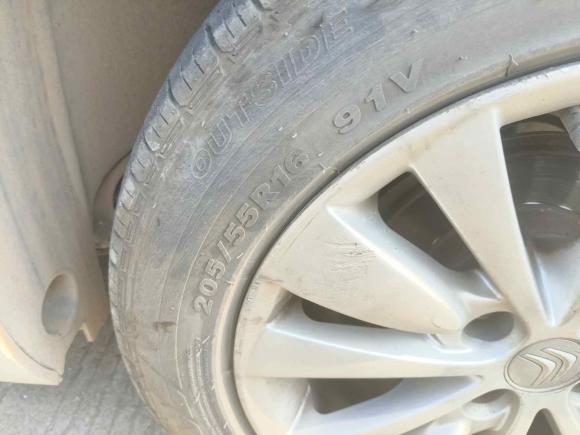 [金华·川B] 二手雪铁龙世嘉2013款 1.6L 手动品尚型CNG