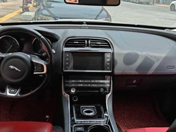 [佛山·浙C] 二手捷豹捷豹XE2015款 2.0T 200PS R-Sport