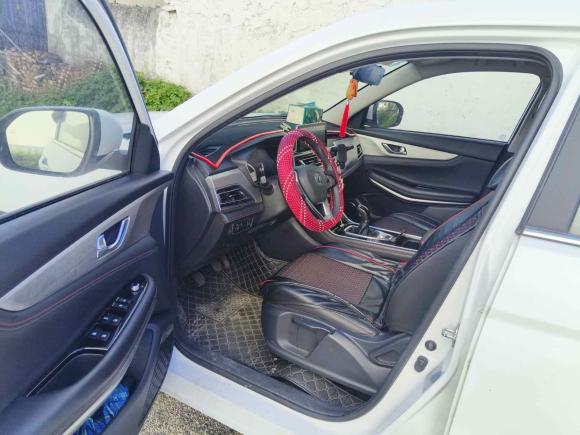 [台州·浙J] 二手长安长安CS752020款 280T 手动精英型 国VI