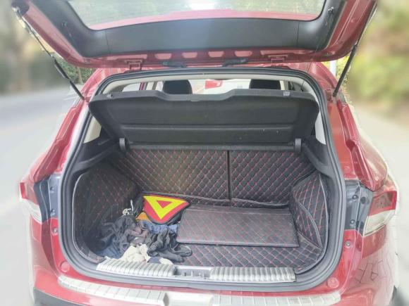 [无锡·苏B] 二手东南东南DX32016款 1.5T CVT旗舰型