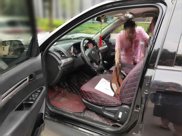 [上海·豫K] 二手陆风陆风X82018款 2.0T 柴油4X4豪华型