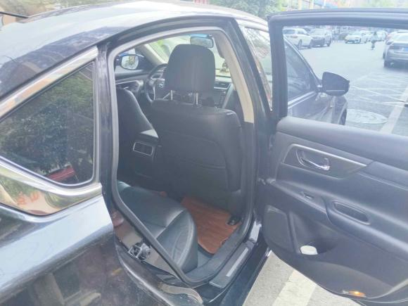 [成都·陕A] 二手日产天籁2013款 2.0L XL舒适版