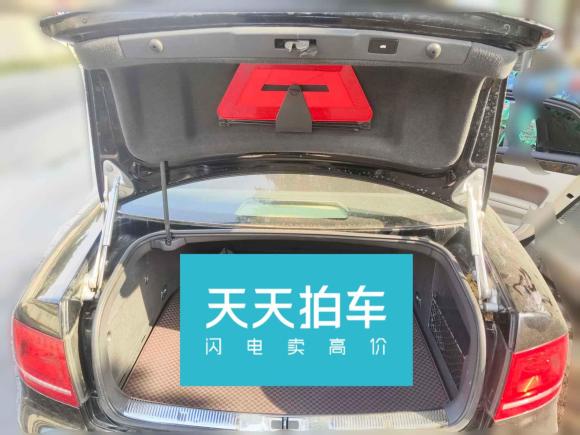 [西安·陕E] 二手大众辉腾2011款 3.6L V6 4座加长Individual版