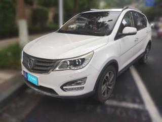 宝骏宝骏5602015款1.8L手动豪华型