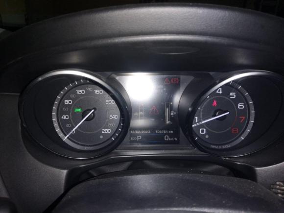 [上海·鲁A] 二手捷豹捷豹XE2015款 2.0T 200PS R-Sport