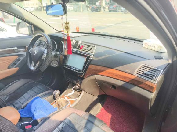 [嘉兴·湘J] 二手北汽威旺北汽威旺S502016款 1.5T 手动欢动超越版