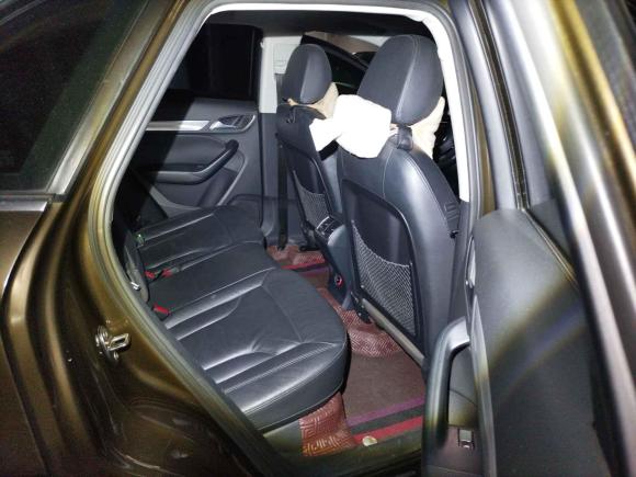 [佛山·粤B] 二手奥迪奥迪Q32015款 35 TFSI quattro 技术型