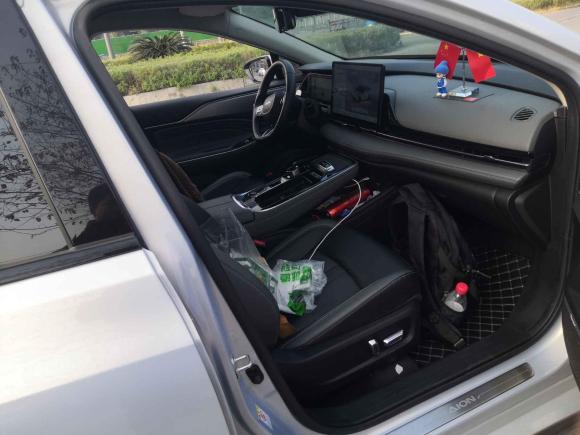 [成都·川A] 二手埃安AION S Plus2022款 70 智驾版